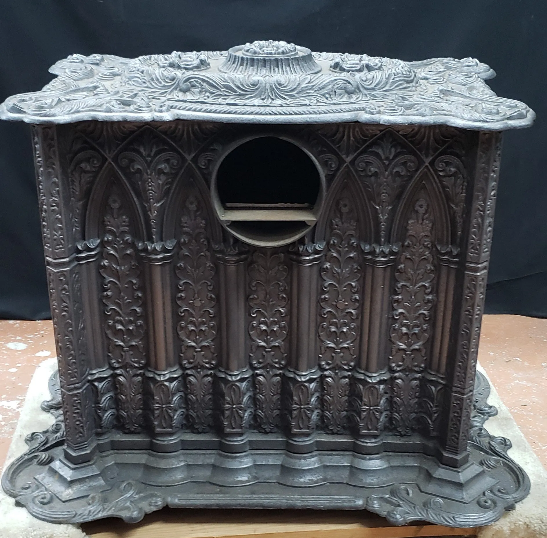 1845 Victorian Atwood Cole & Crane Cast Iron Parlor Stove #2 GA9650