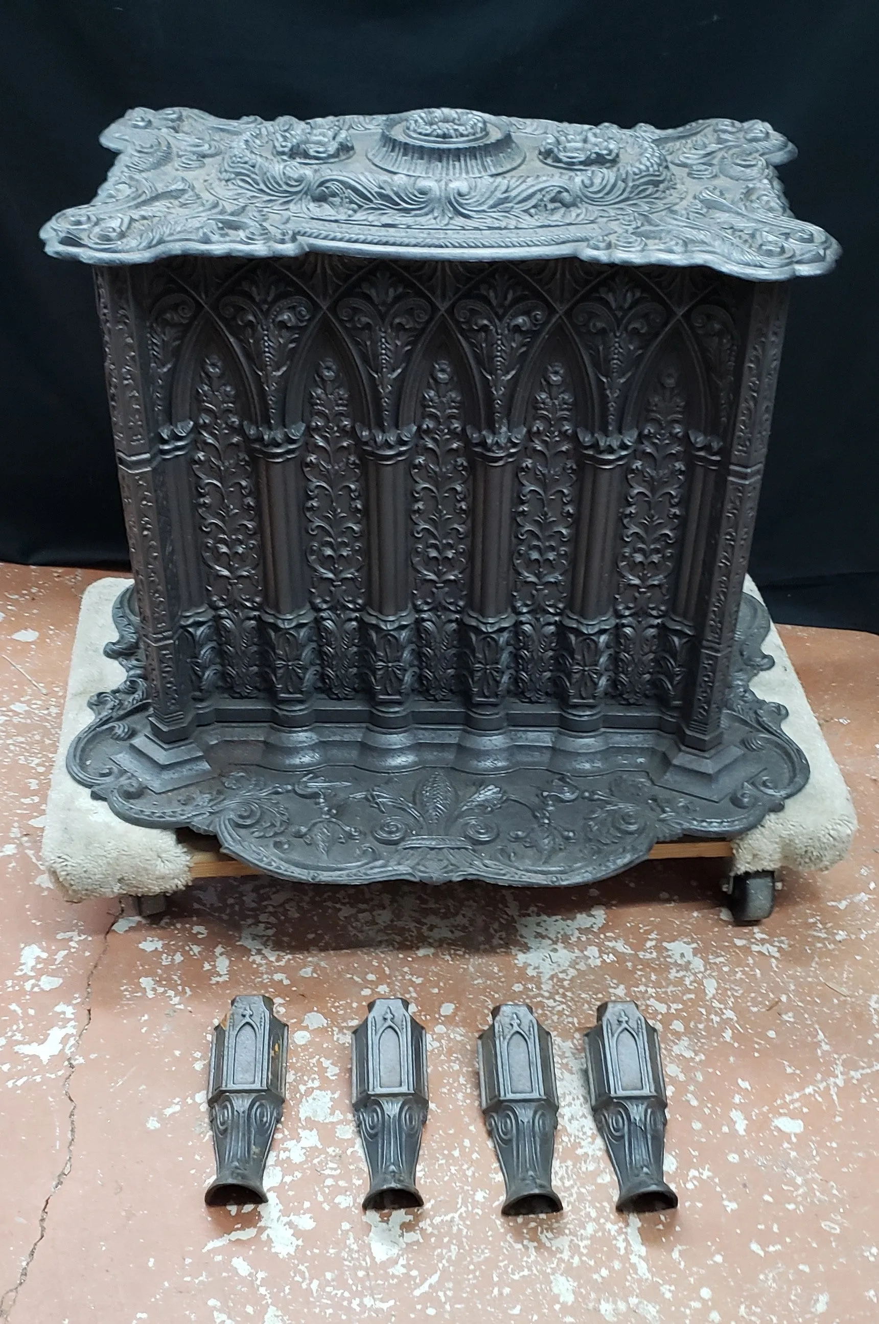 1845 Victorian Atwood Cole & Crane Cast Iron Parlor Stove #2 GA9650