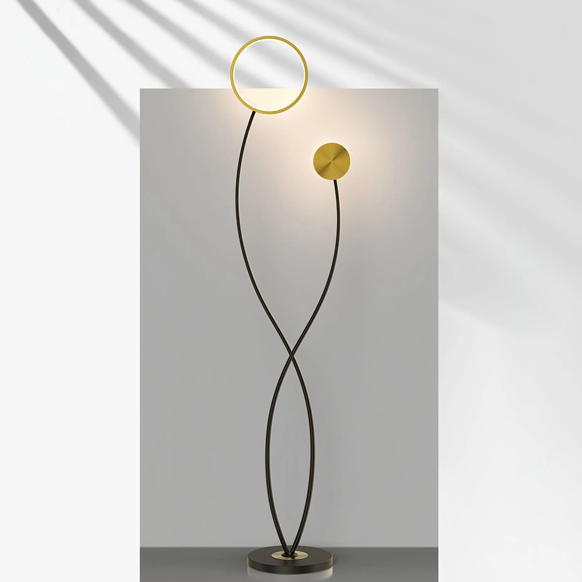 Arrival Floor Lamp