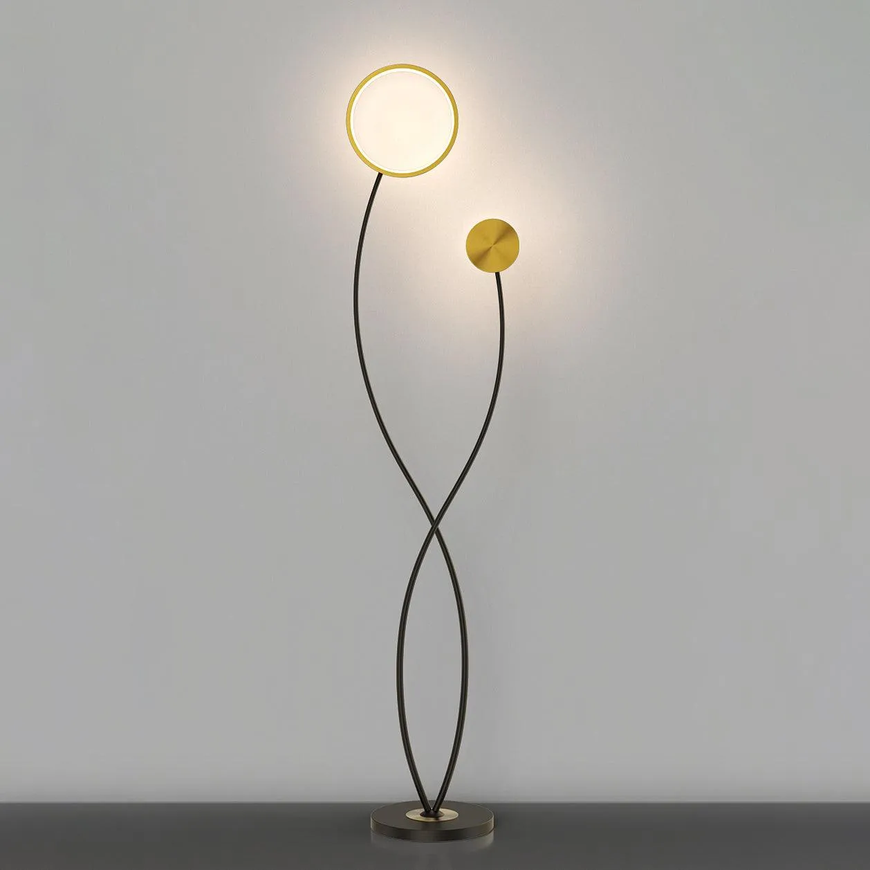 Arrival Floor Lamp