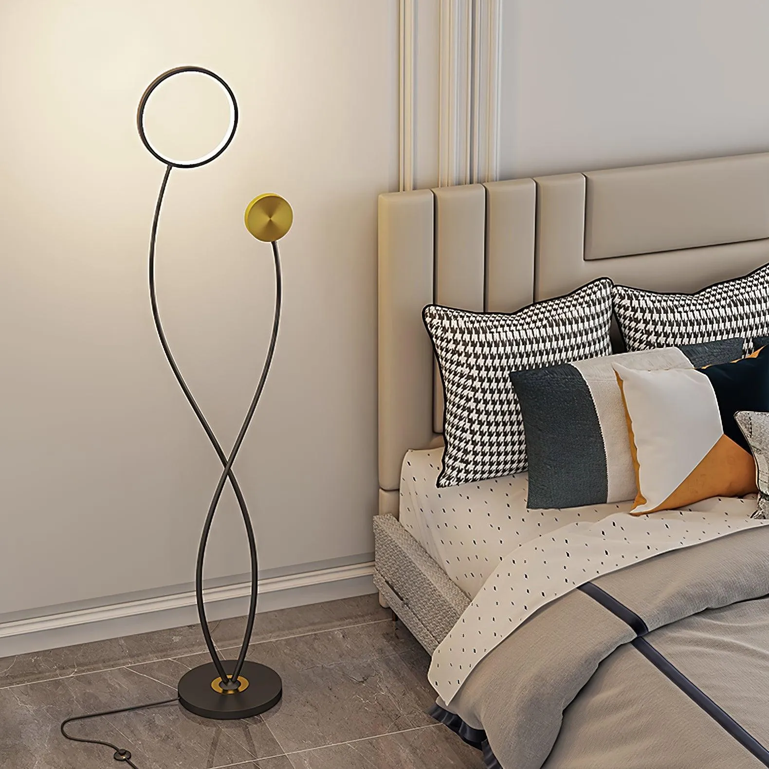 Arrival Floor Lamp