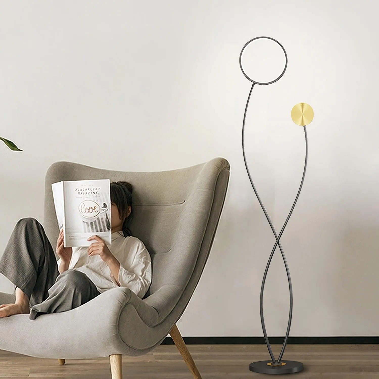 Arrival Floor Lamp