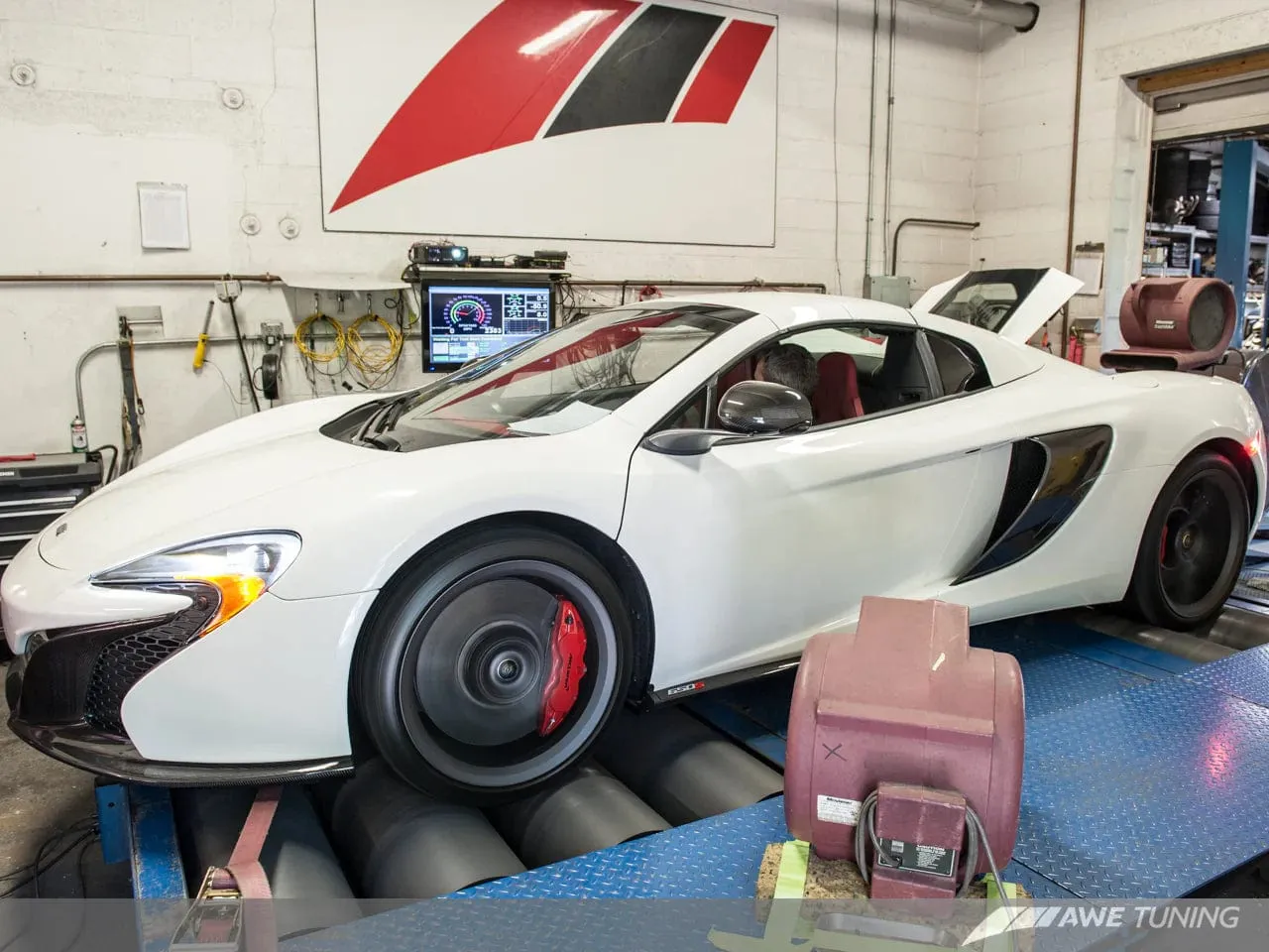 AWE McLaren 650S Performance Exhaust - Black Tips