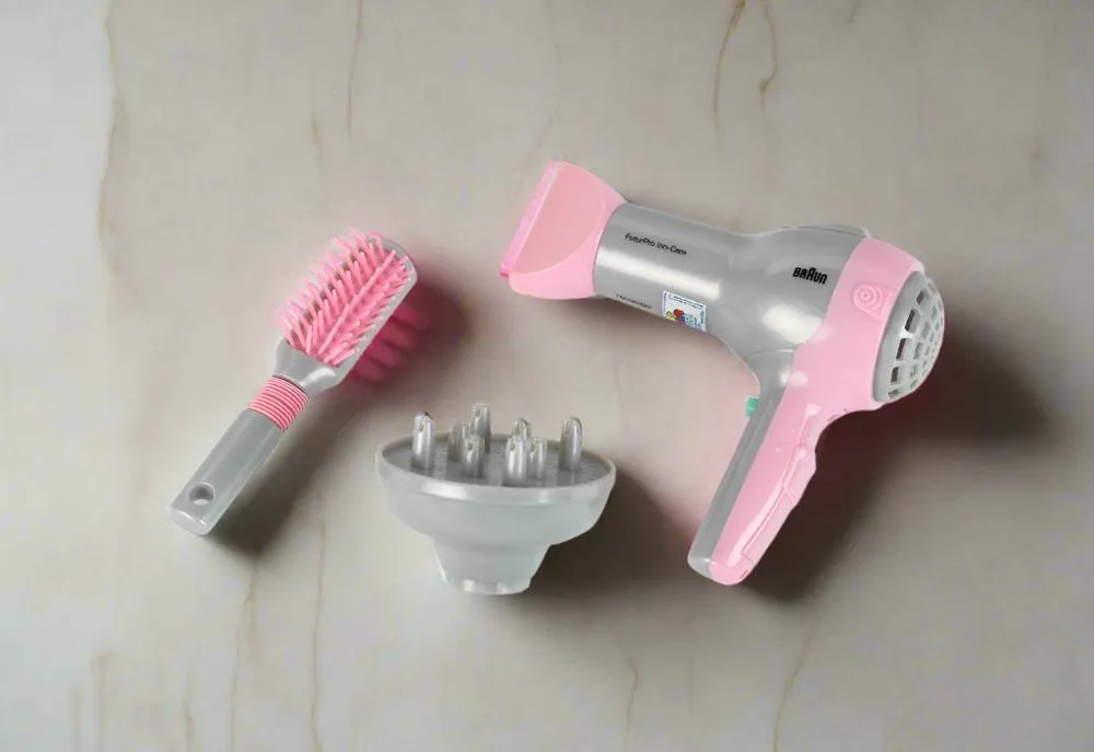 Braun Hairdryer with Brush