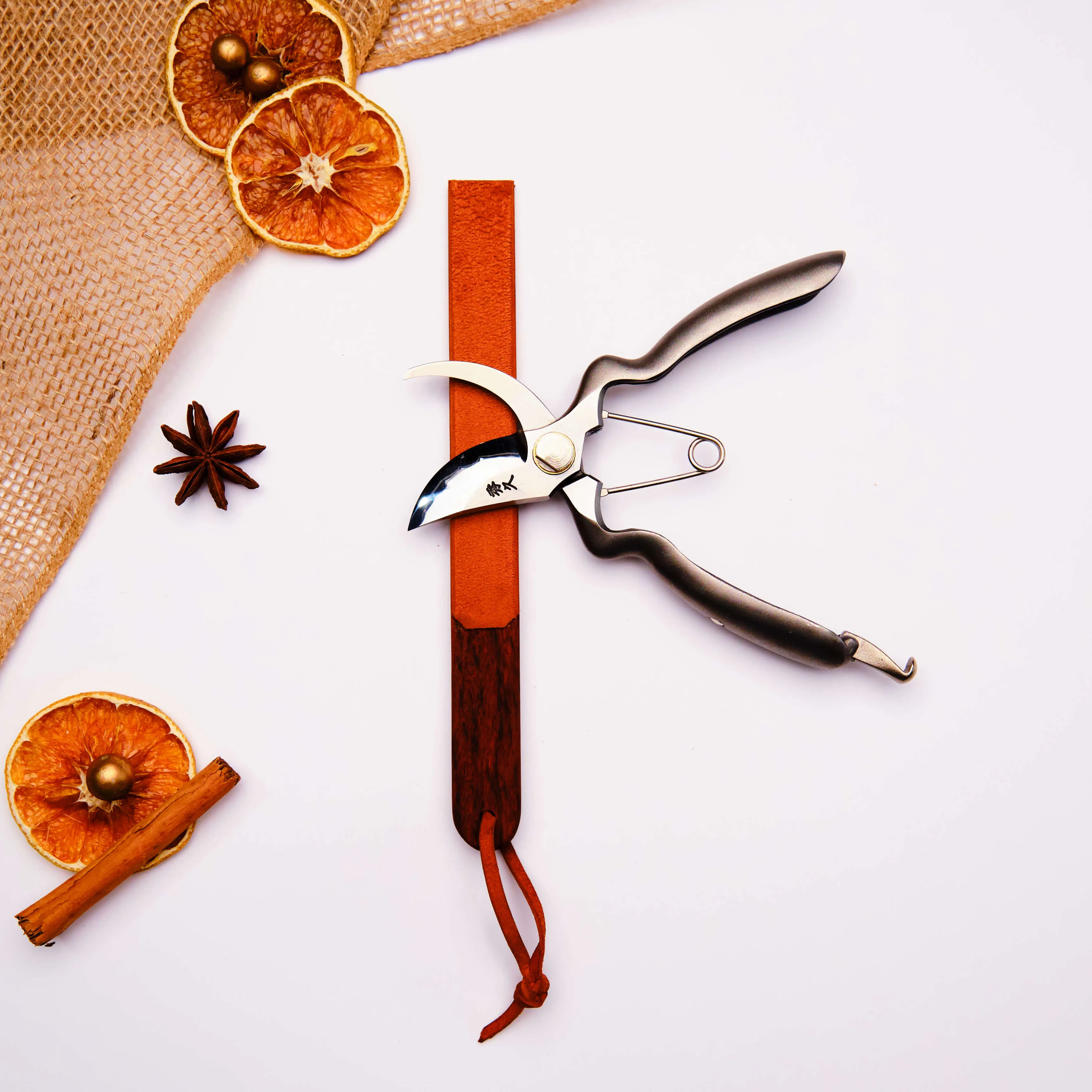 Handmade leather Strop | For secateurs