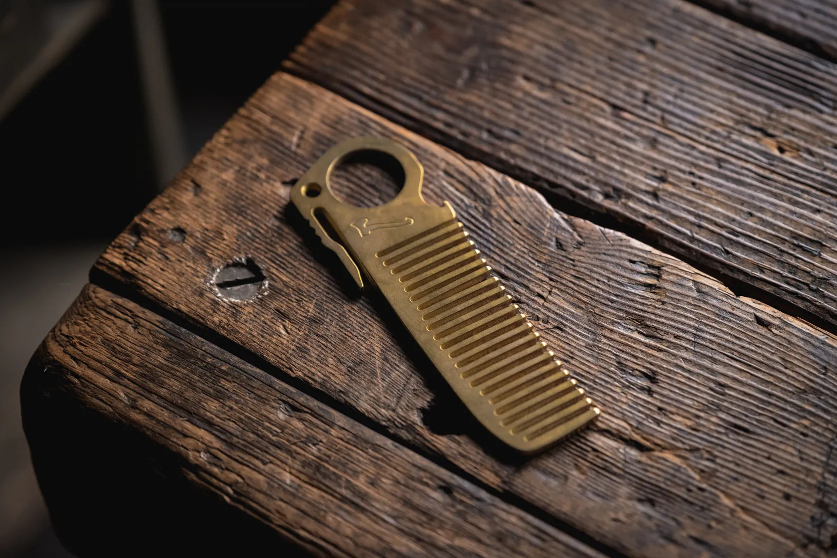 HogsTooth Comb Brass