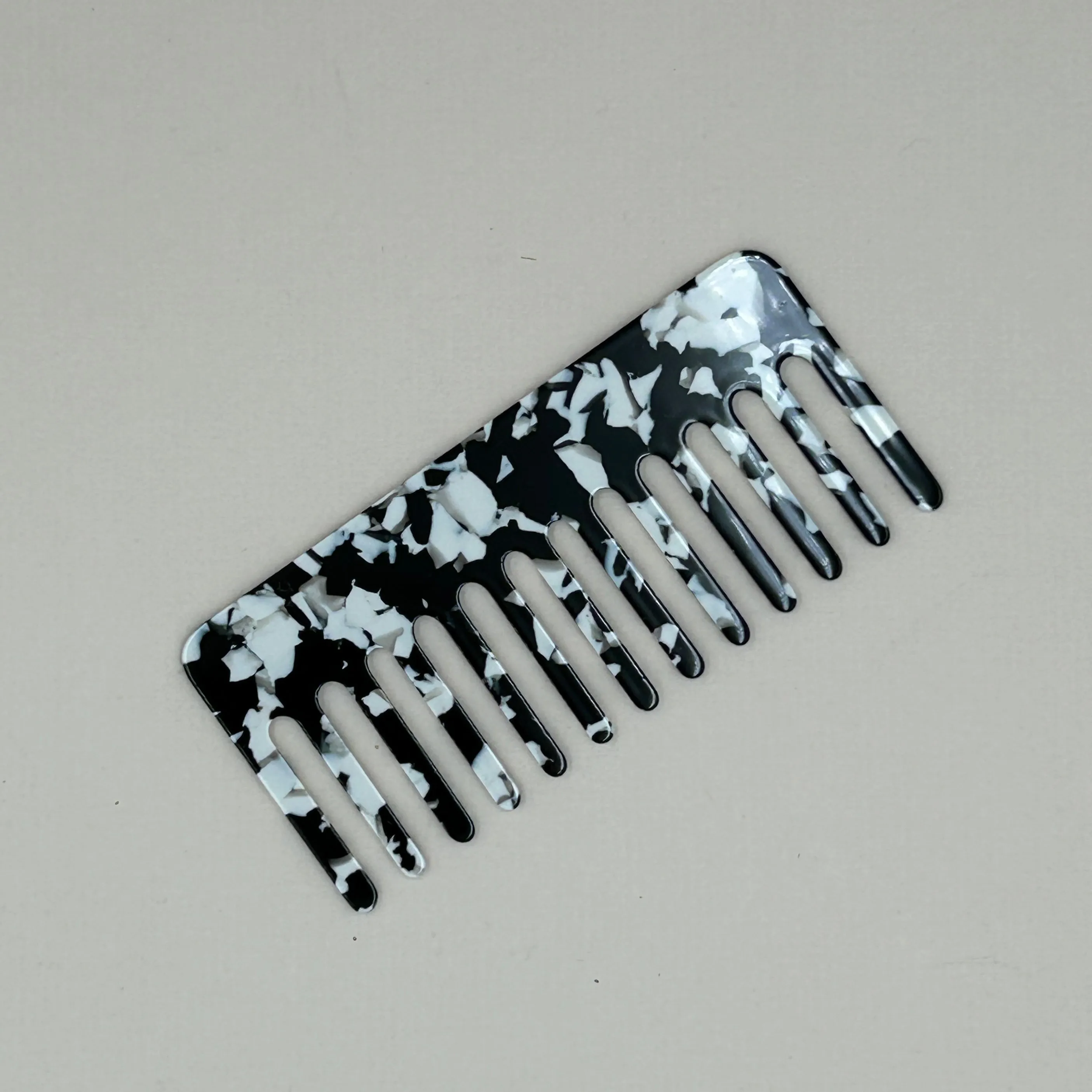 Monochrome Marble Acetate Comb