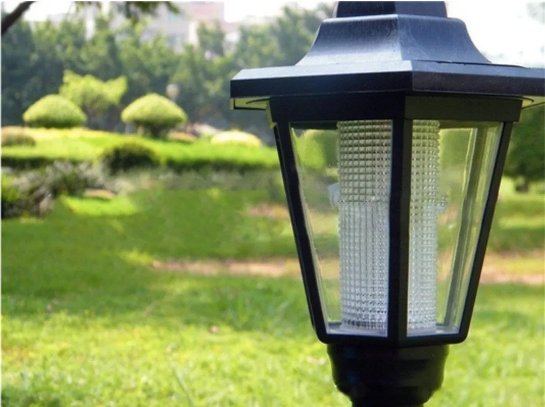 Outdoor Solar Power LED Path Way Wall Landscape Mount Garden