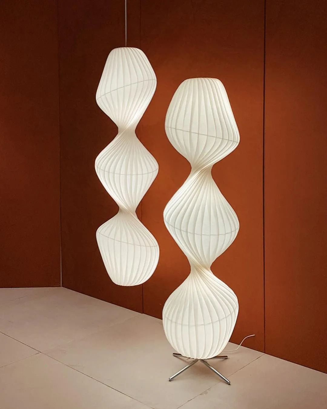 TR32 Floor Lamp